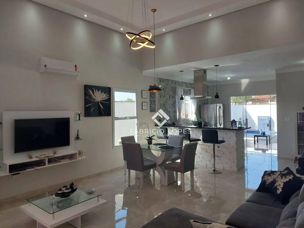 Casa, 3 quartos, 146 m² - Foto 1