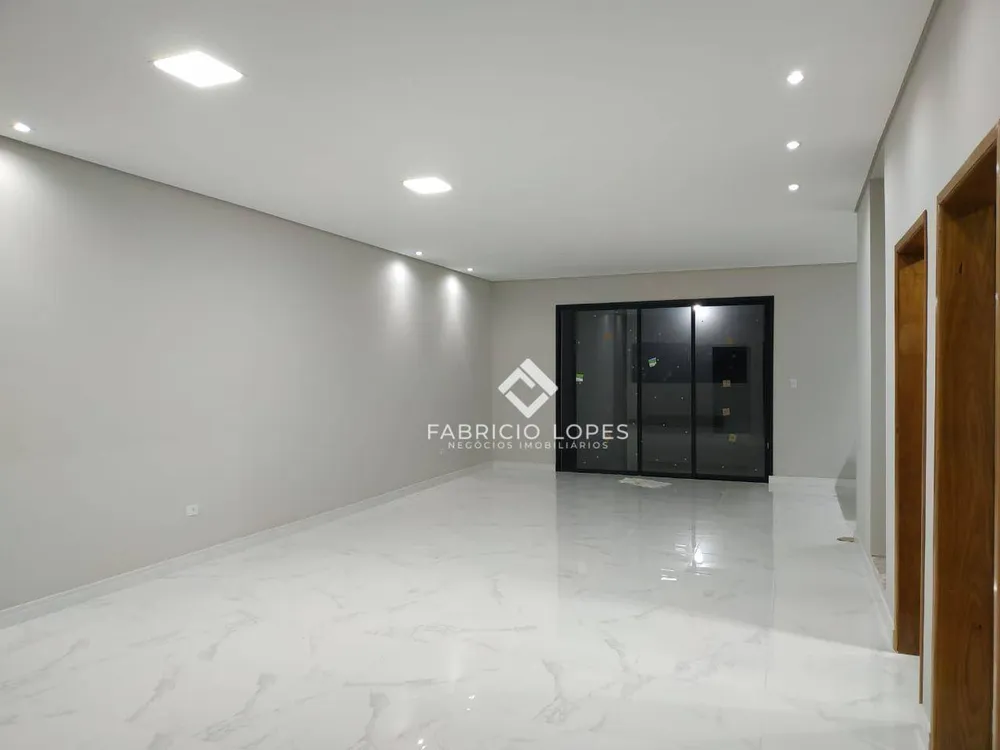 Casa, 4 quartos, 169 m² - Foto 1