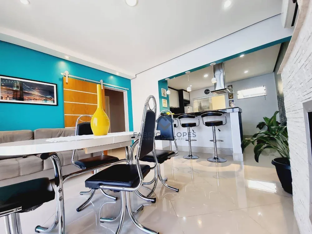 Casa, 3 quartos, 125 m² - Foto 1