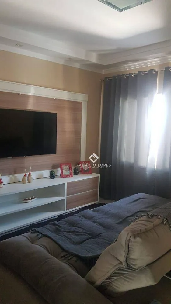 Casa, 3 quartos, 180 m² - Foto 2