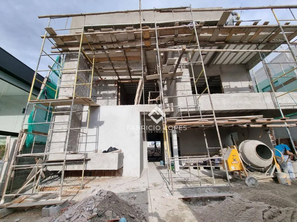Casa, 5 quartos, 367 m² - Foto 4