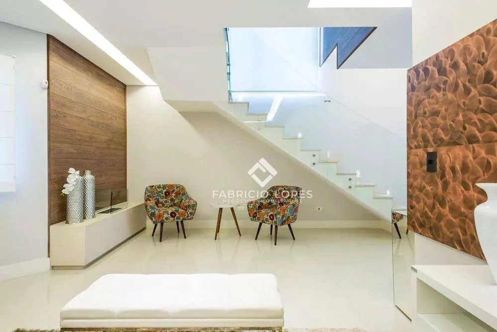 Casa, 3 quartos, 243 m² - Foto 3