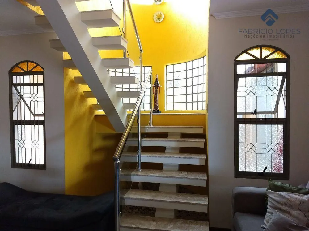 Casa, 3 quartos, 190 m² - Foto 3