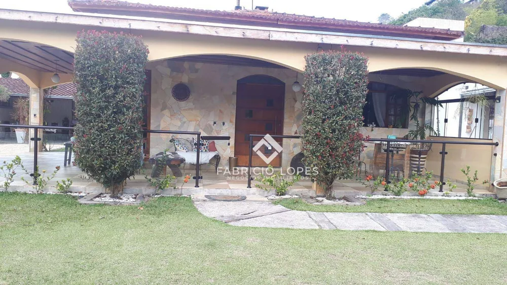 Chácara, 3 quartos, 1470 m² - Foto 4
