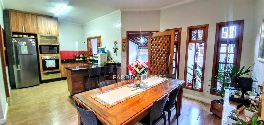 Casa, 3 quartos, 96 m² - Foto 1