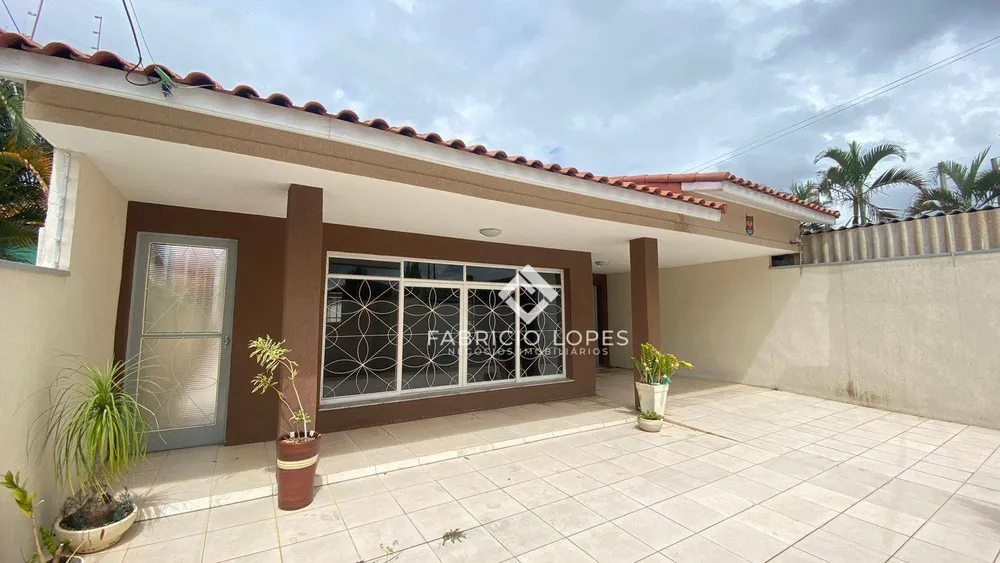 Casa, 3 quartos, 179 m² - Foto 2