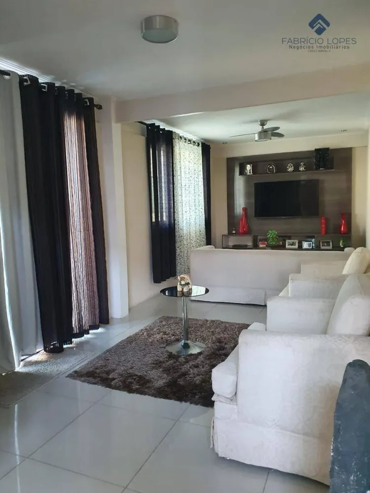 Casa, 5 quartos, 380 m² - Foto 2