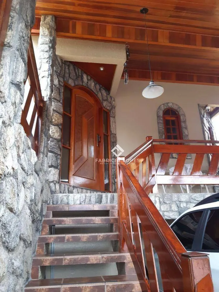 Casa, 3 quartos, 187 m² - Foto 1