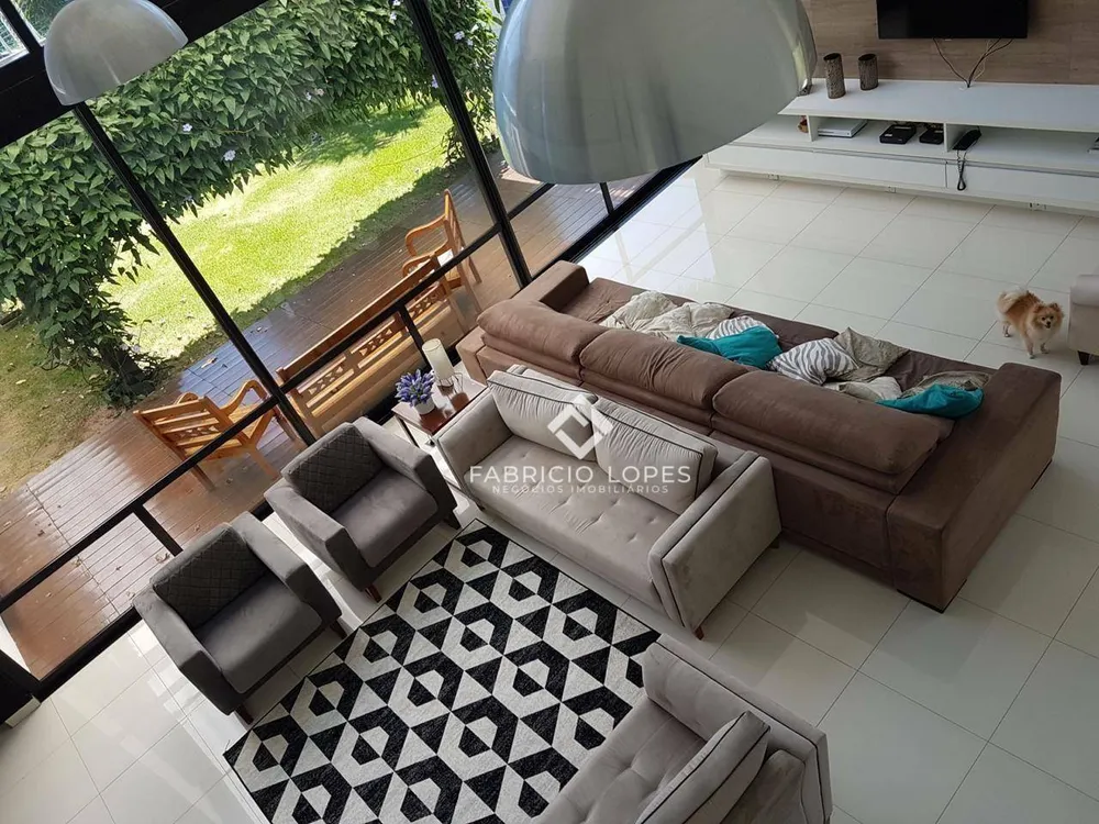 Casa, 4 quartos, 450 m² - Foto 1