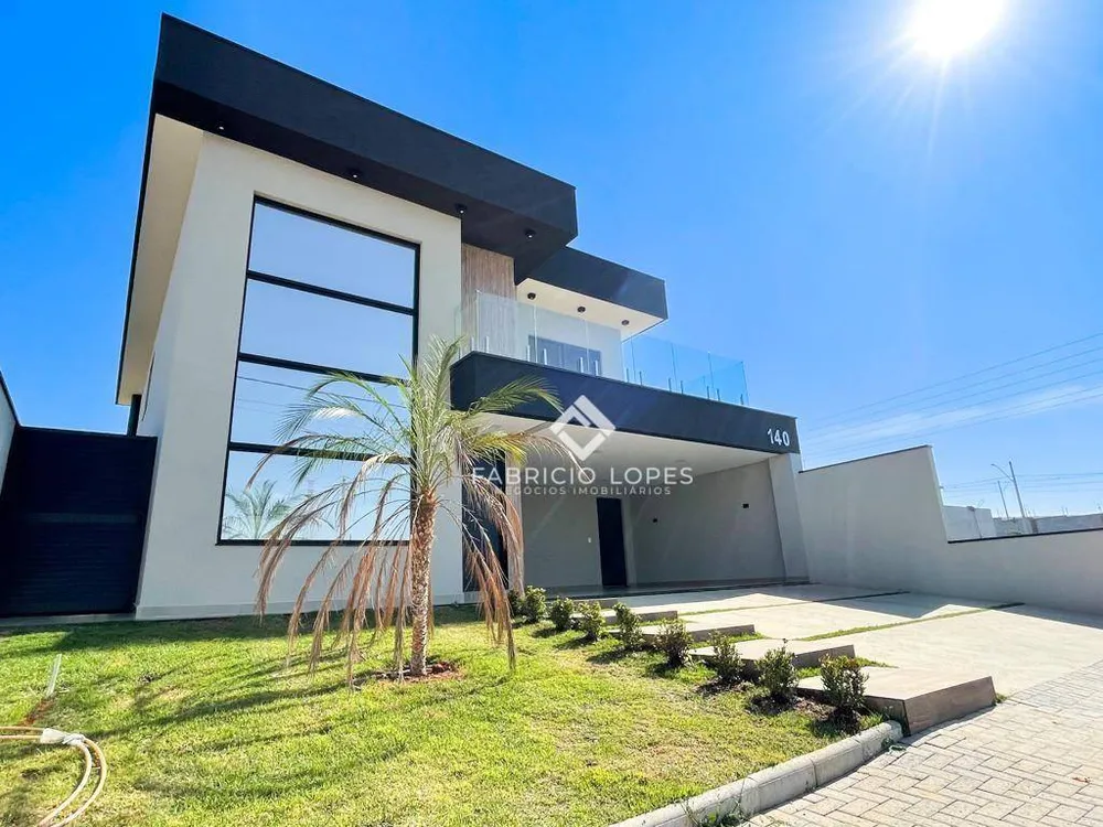 Casa, 3 quartos, 235 m² - Foto 1