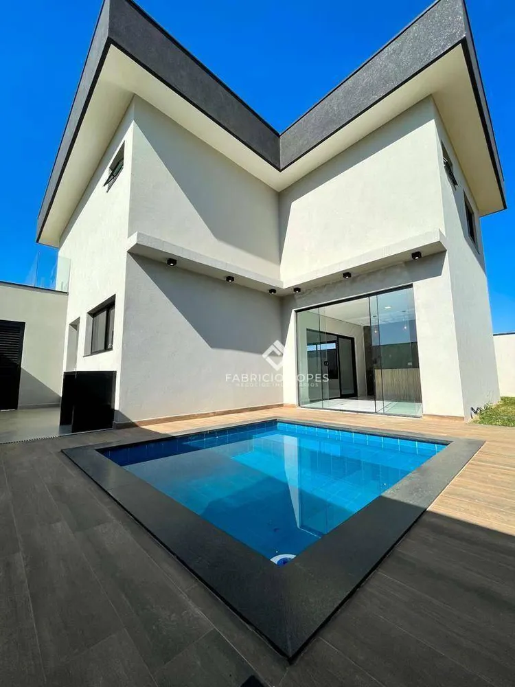 Casa, 3 quartos, 235 m² - Foto 2