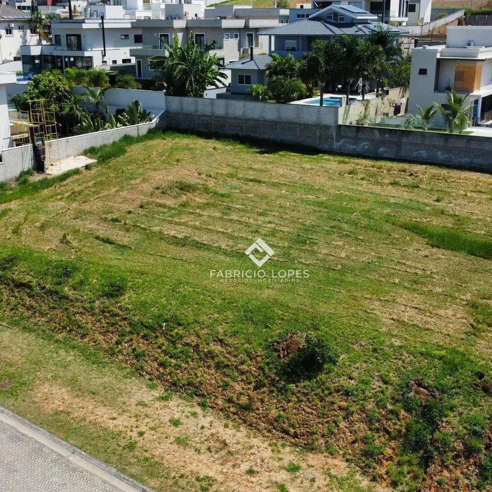 Loteamento e Condomínio, 720 m² - Foto 1
