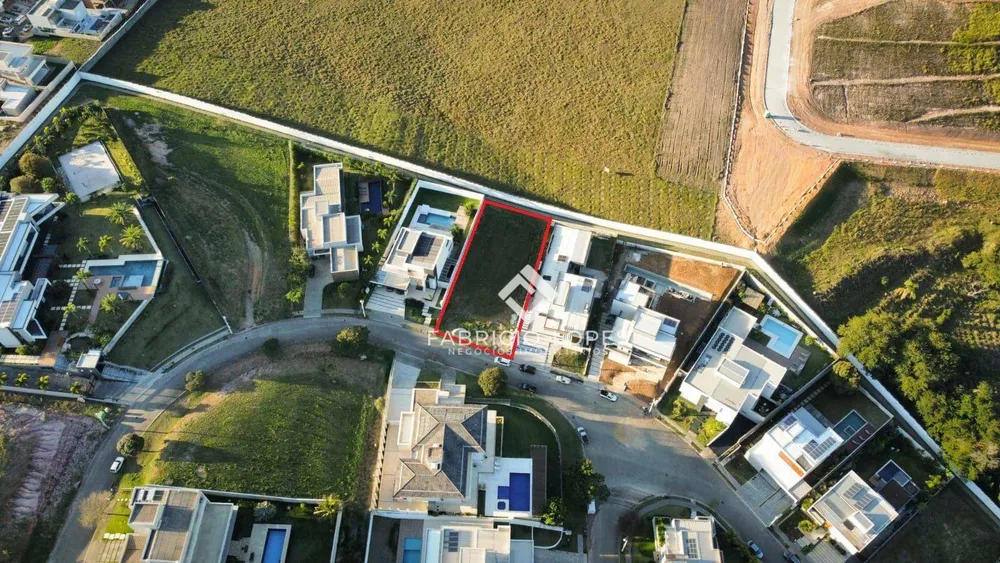 Loteamento e Condomínio, 900 m² - Foto 3