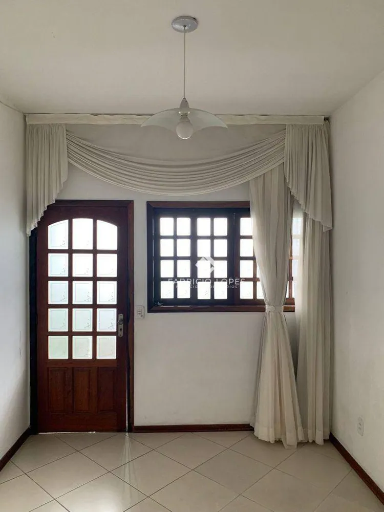 Casa, 3 quartos, 168 m² - Foto 2