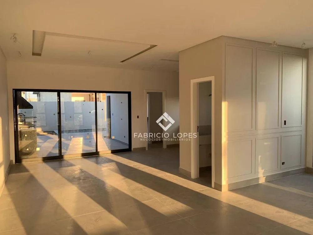 Casa, 3 quartos, 195 m² - Foto 2