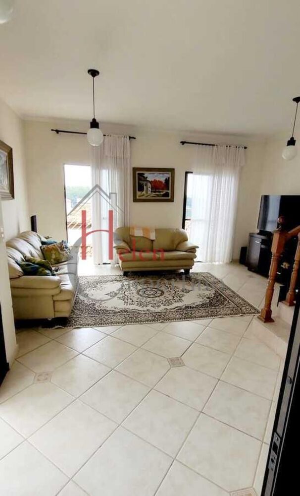 Casa, 3 quartos, 250 m² - Foto 4