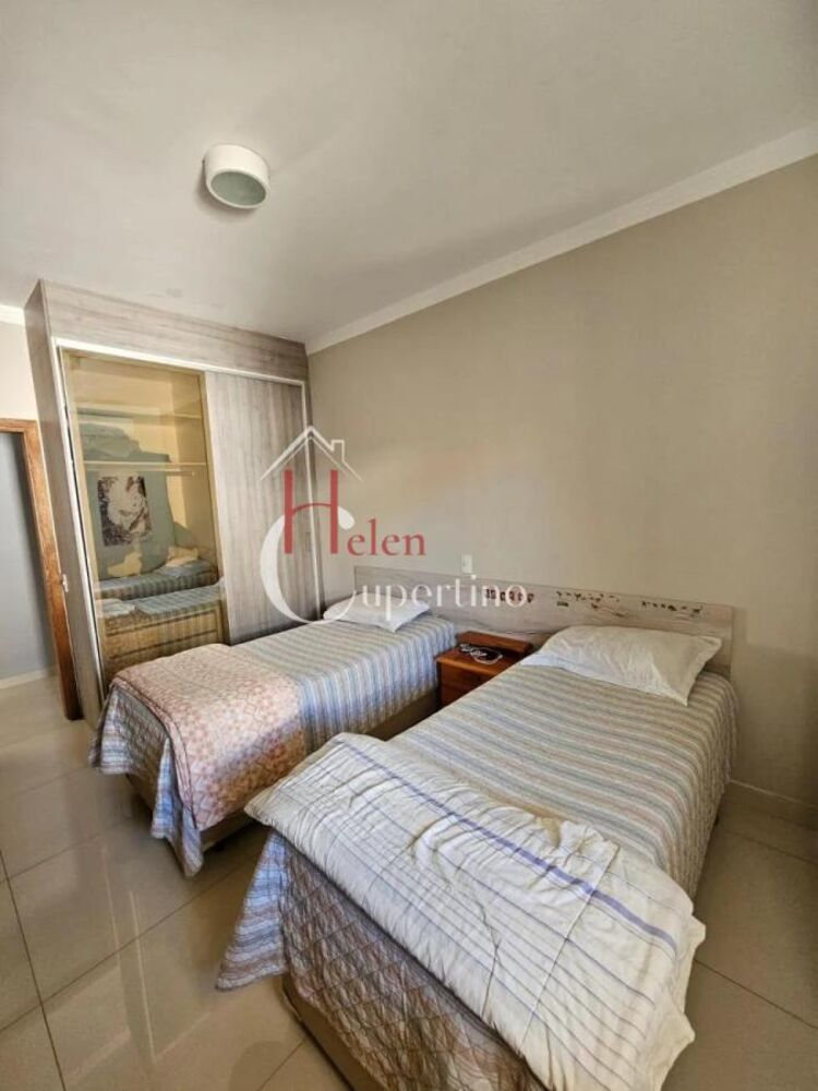Casa à venda com 3 quartos, 350m² - Foto 10