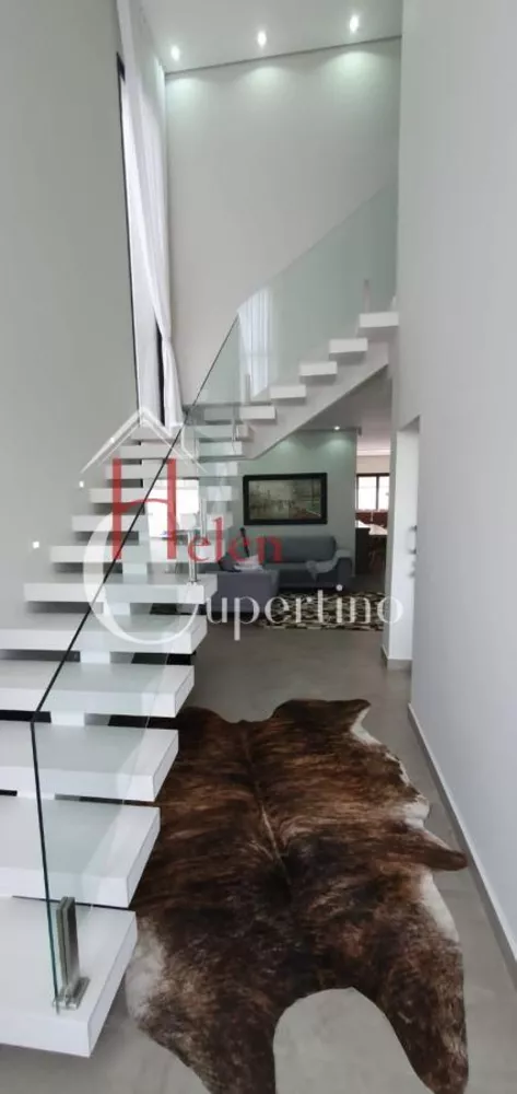 Casa à venda com 3 quartos, 250m² - Foto 3