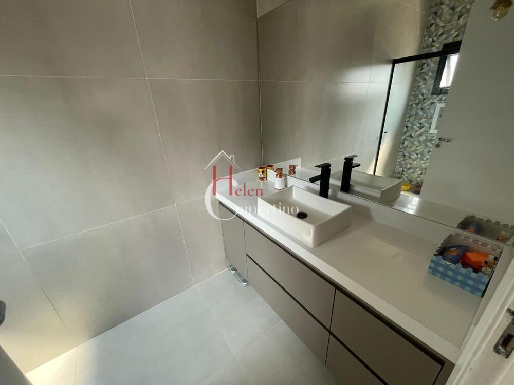 Casa à venda com 3 quartos, 250m² - Foto 13