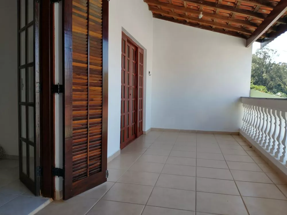 Casa à venda com 2 quartos, 148m² - Foto 5