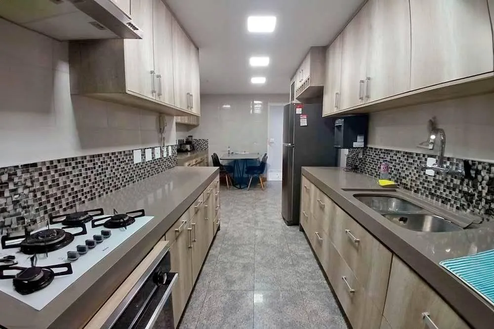 Apartamento, 4 quartos, 261 m² - Foto 14
