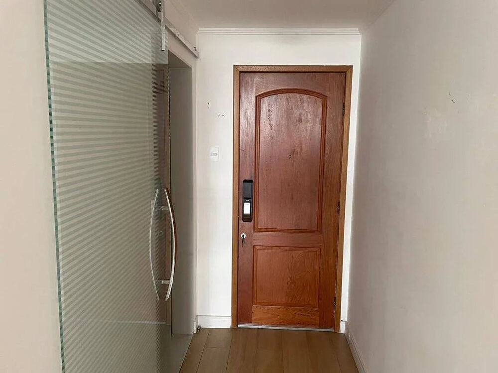 Apartamento à venda com 3 quartos, 140m² - Foto 6