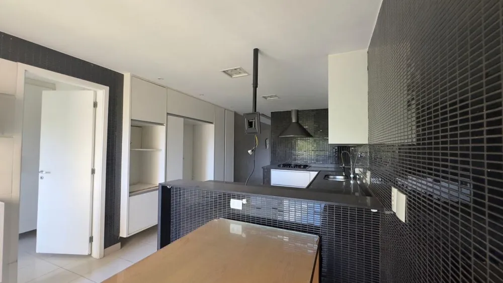 Apartamento, 4 quartos, 233 m² - Foto 17