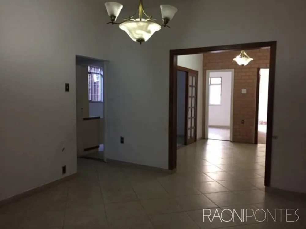 Casa, 10 quartos, 400 m² - Foto 1