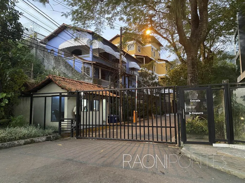 Casa, 4 quartos, 450 m² - Foto 1