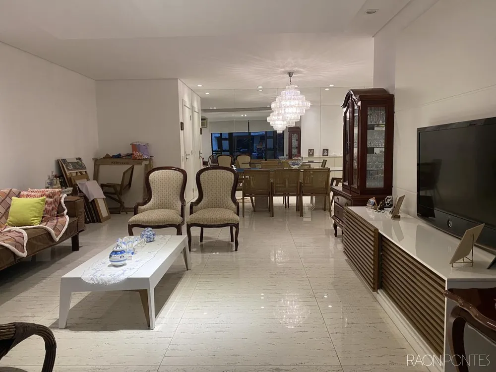 Apartamento, 4 quartos, 240 m² - Foto 1