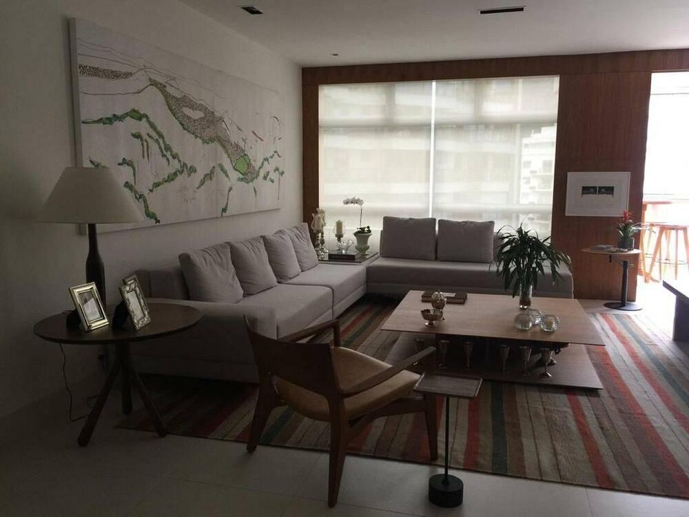Apartamento à venda com 4 quartos, 187m² - Foto 2