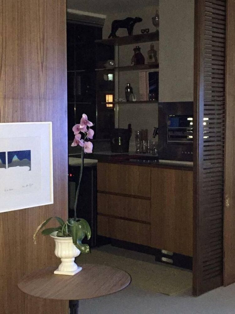 Apartamento à venda com 4 quartos, 187m² - Foto 5