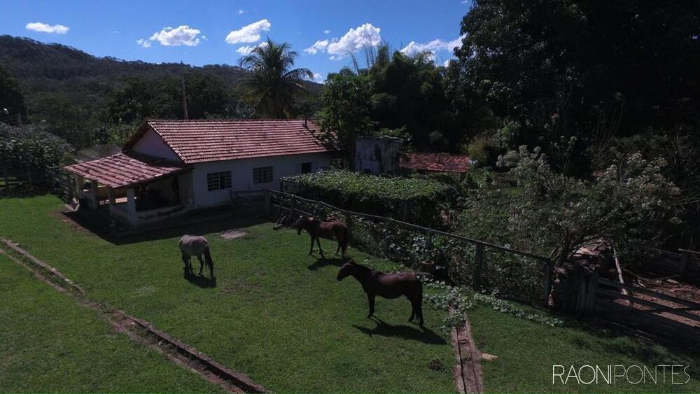 Fazenda à venda com 30 quartos, 94041000m² - Foto 3