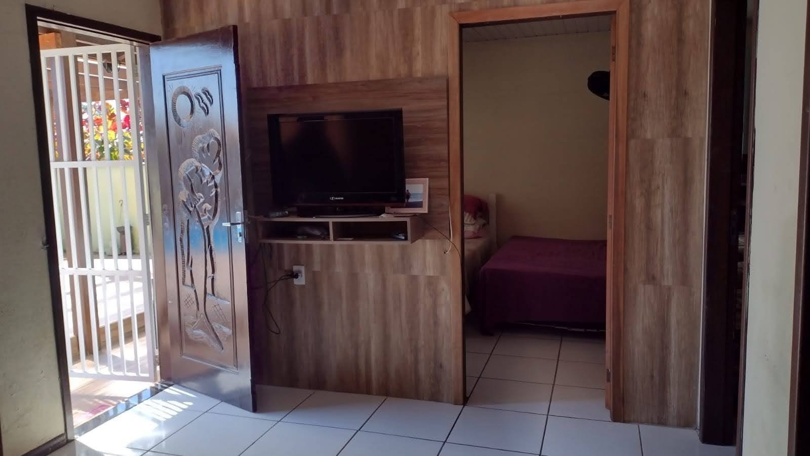 Casa à venda com 5 quartos, 140m² - Foto 13