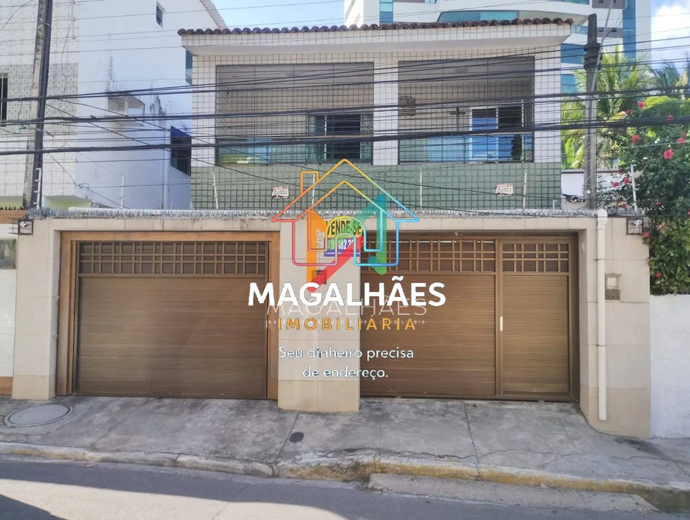 Casa, 4 quartos, 218 m² - Foto 1