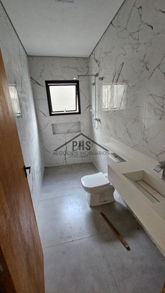 Casa, 3 quartos, 138 m² - Foto 1