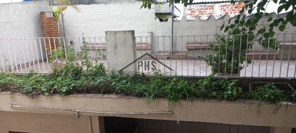 Casa à venda com 4 quartos, 250m² - Foto 4