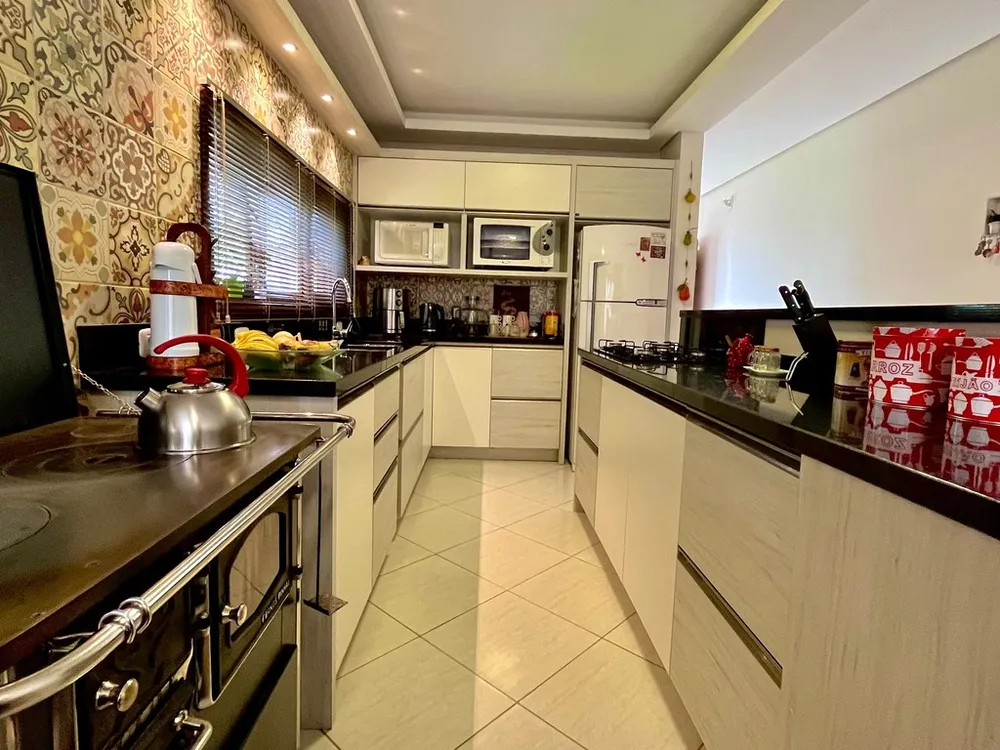 Casa, 3 quartos, 205 m² - Foto 7