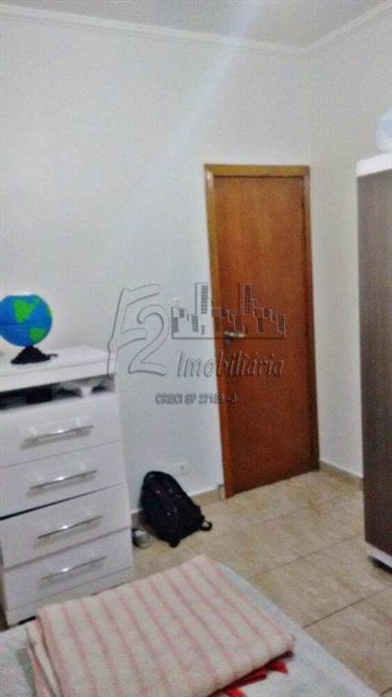 Casa à venda com 3 quartos, 247m² - Foto 4