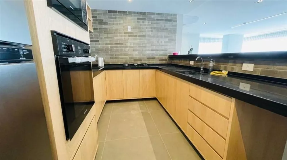 Apartamento à venda com 3 quartos, 121m² - Foto 5