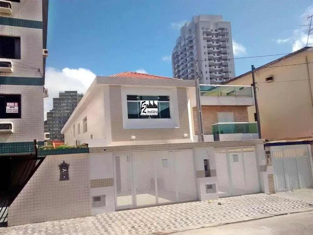 Casa à venda com 3 quartos, 140m² - Foto 1