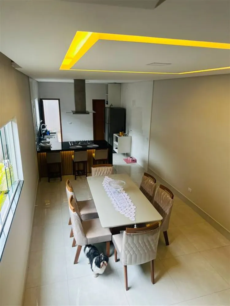 Casa, 3 quartos, 189 m² - Foto 4