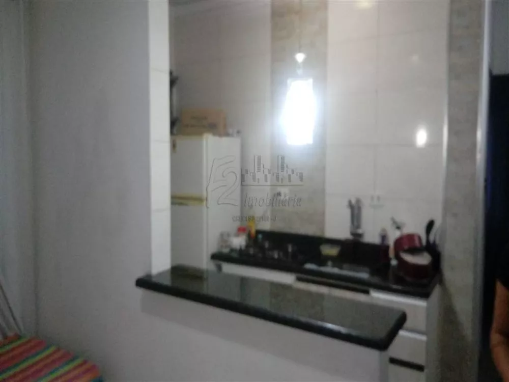 Apartamento à venda com 1 quarto, 38m² - Foto 2