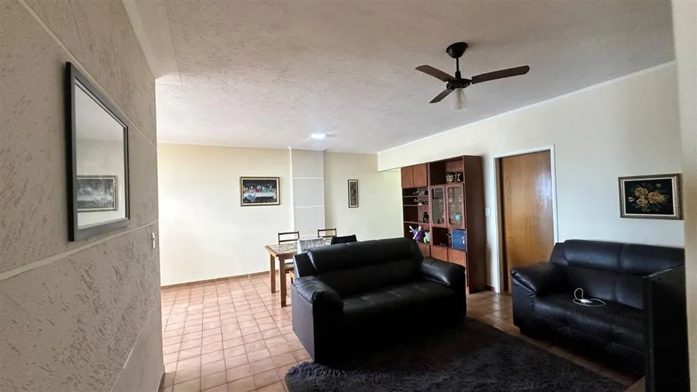 Apartamento, 3 quartos, 145 m² - Foto 2