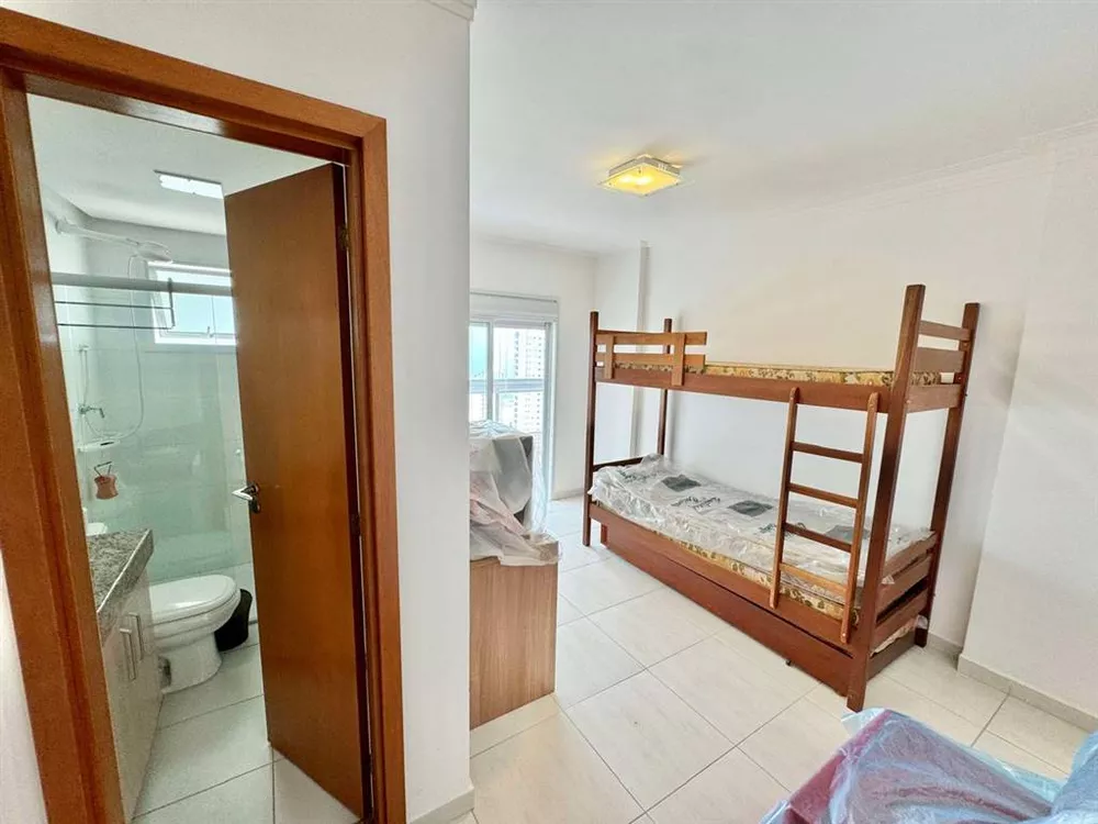 Apartamento à venda com 3 quartos, 130m² - Foto 7