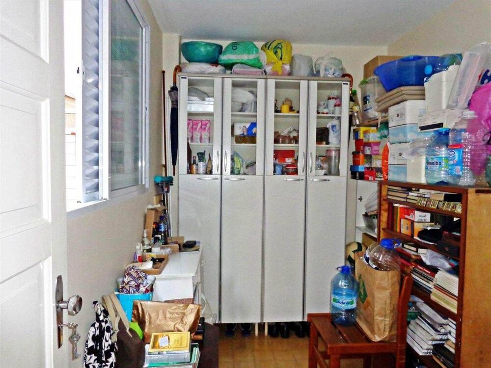 Casa à venda com 3 quartos, 140m² - Foto 2