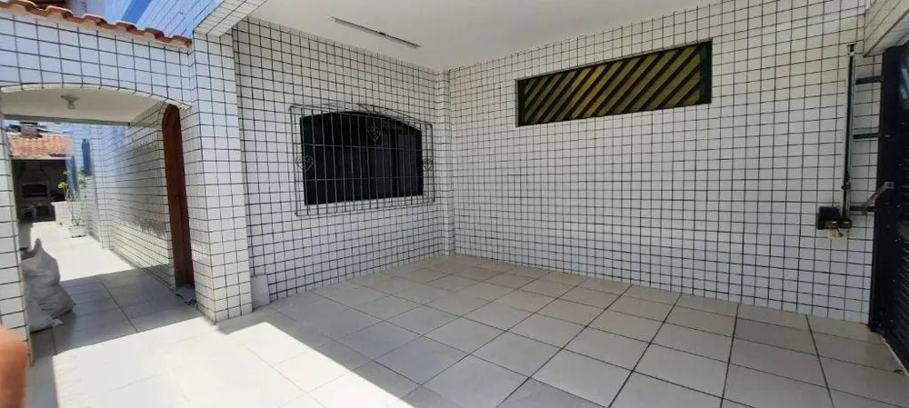 Casa, 2 quartos, 150 m² - Foto 1