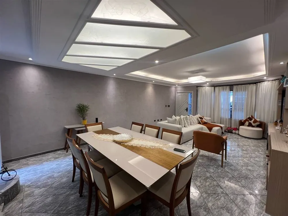 Casa, 3 quartos, 155 m² - Foto 1