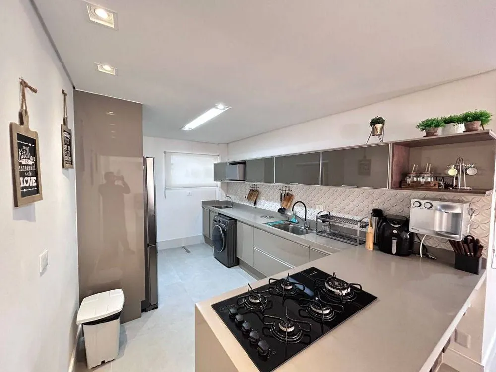 Cobertura, 3 quartos, 250 m² - Foto 1