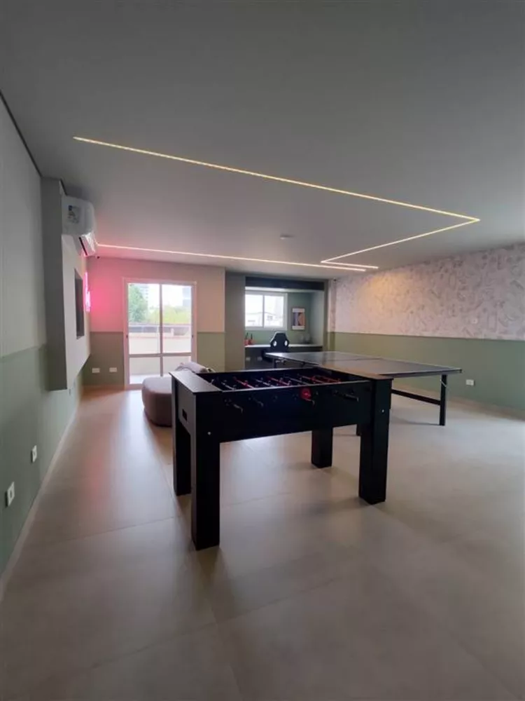 Apartamento à venda com 2 quartos, 63m² - Foto 3